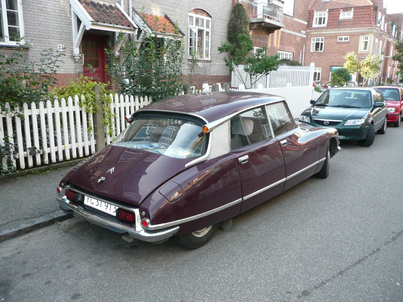 Illustration for article titled Vauxhall Victor, Ford Zodiac, Citroën DS